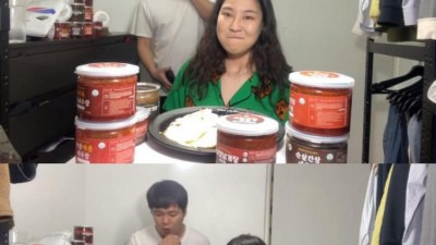 처음으로 광고 받아온 유튜버 여동생이 대견한 오빠들.jpg